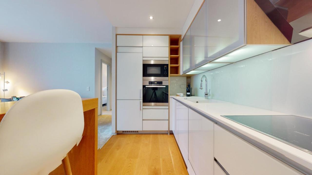 Eurovea Apartments Bratislava Luaran gambar