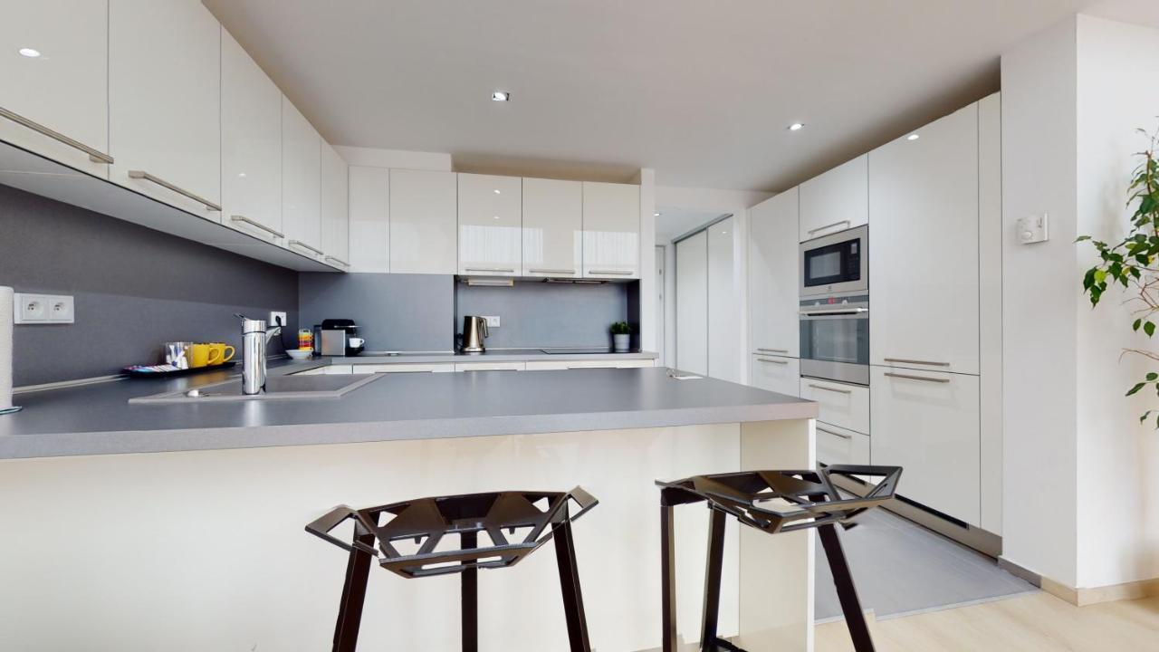 Eurovea Apartments Bratislava Luaran gambar
