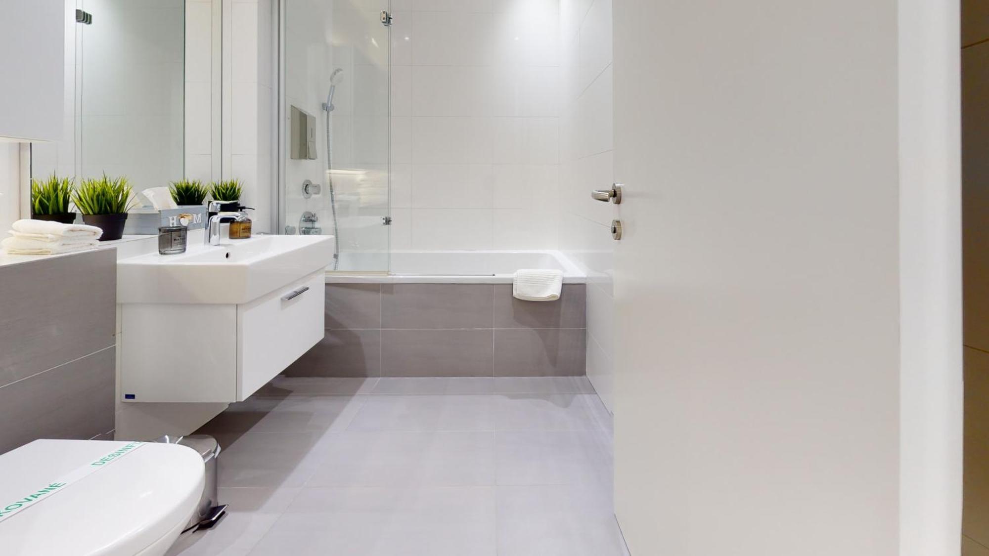 Eurovea Apartments Bratislava Luaran gambar